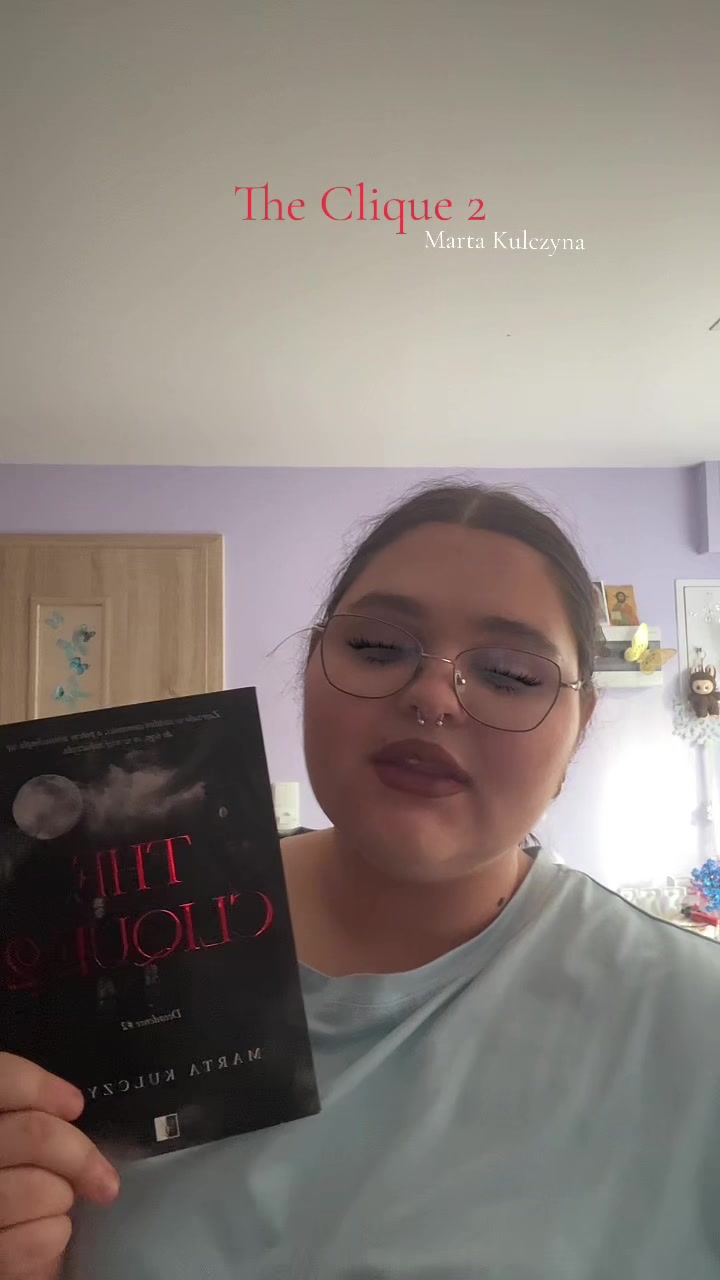 @Bookwithwera🦋📚