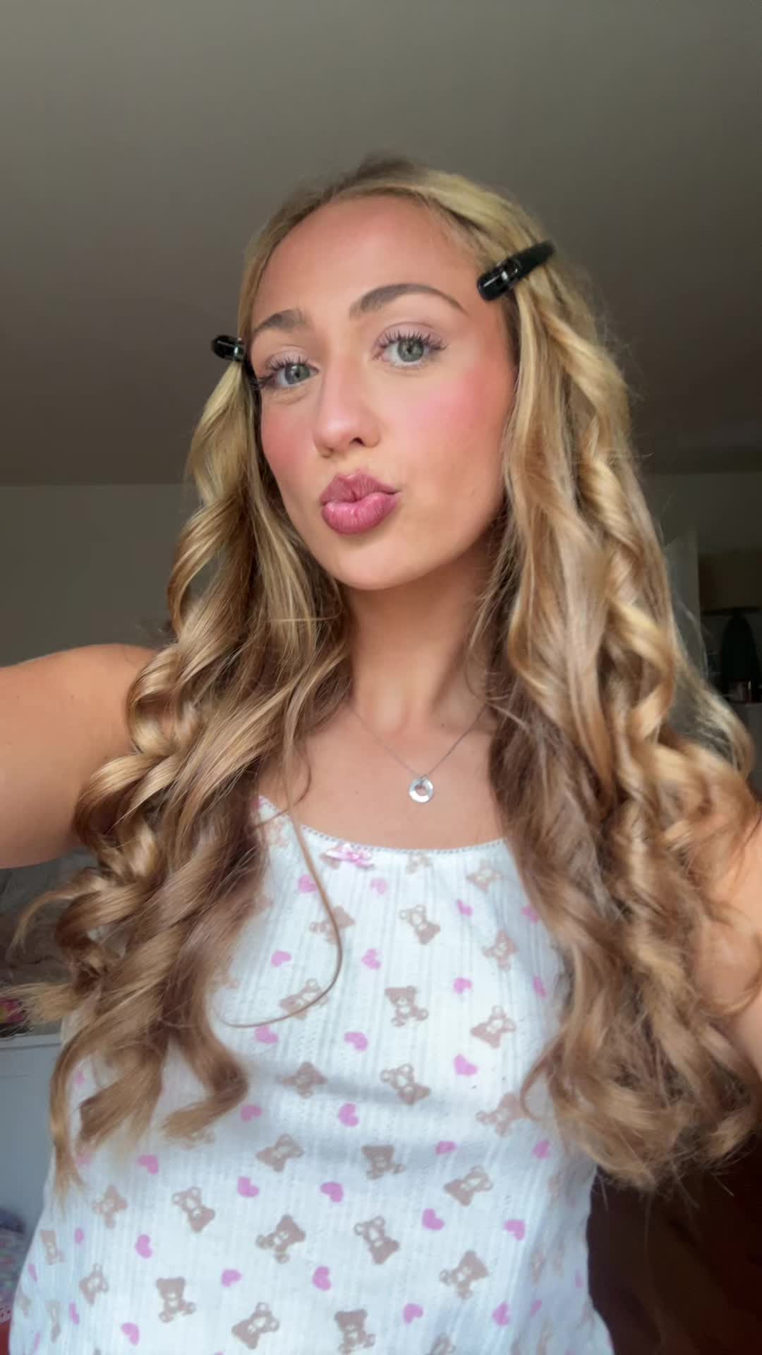 @Mara