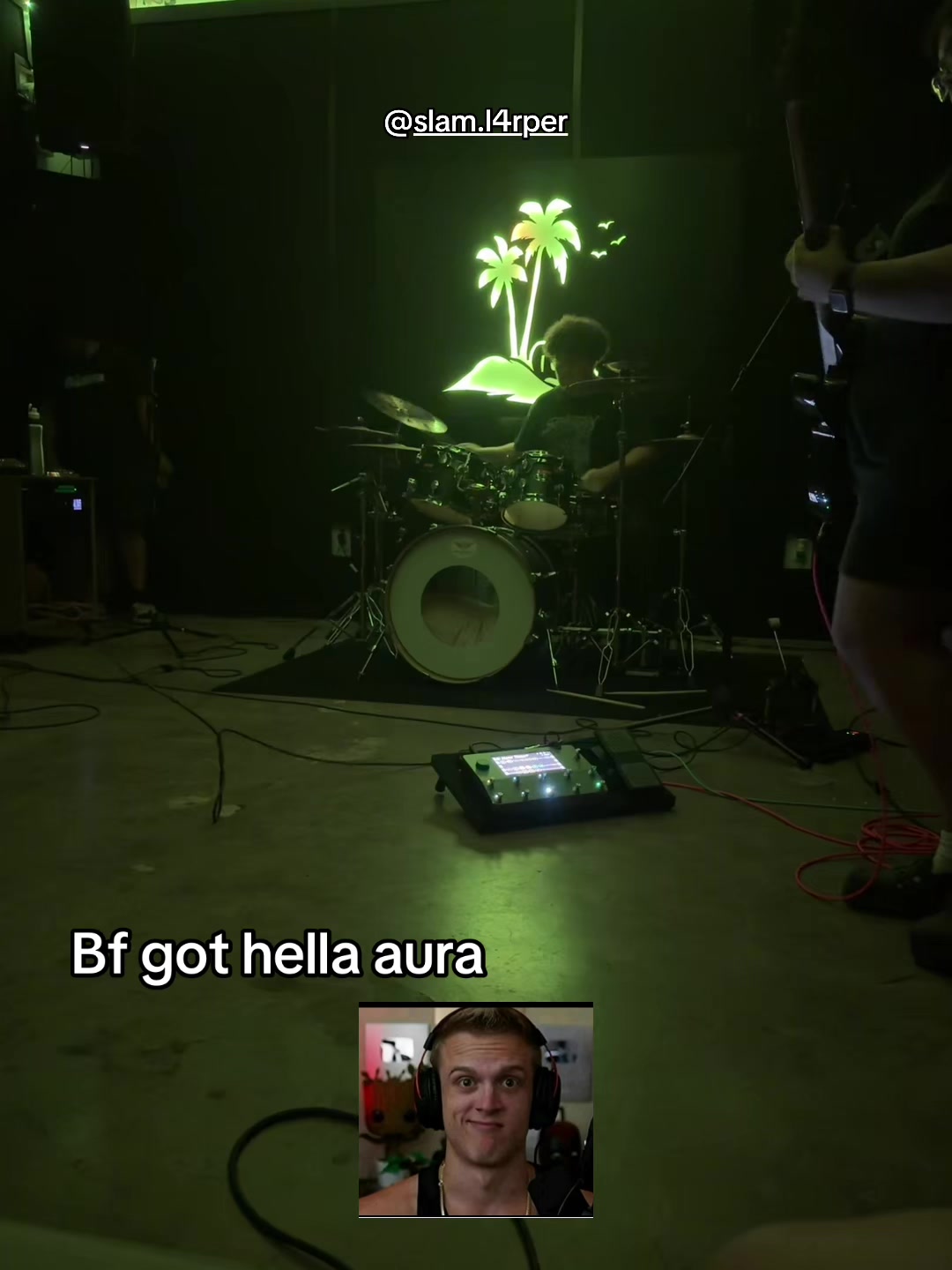@awsomecat2011