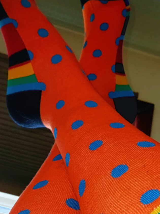 @foxysockgirl