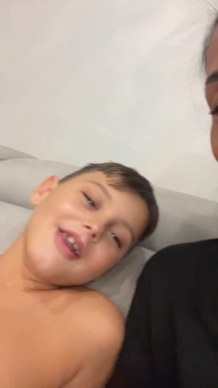 @RobiliaDeMin