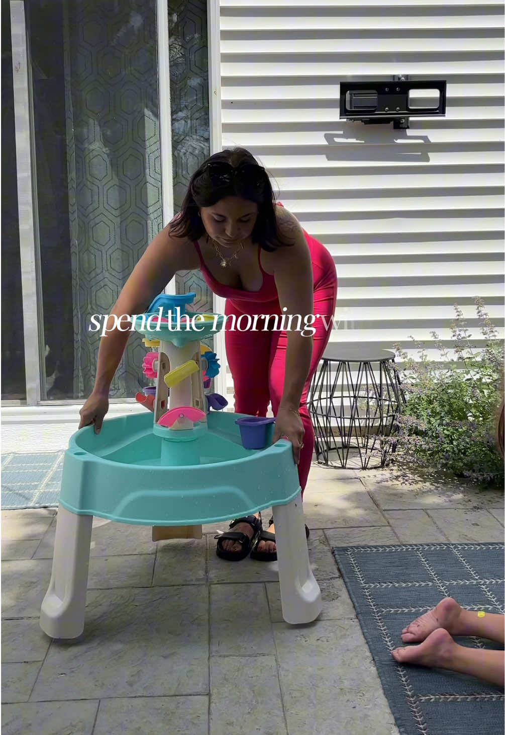 @tia | toddler mom + ugc