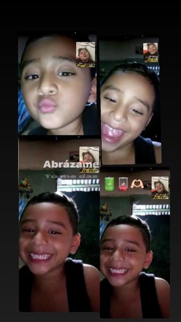 @Oye Siri “”๐