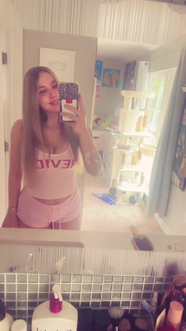@ava 🌸