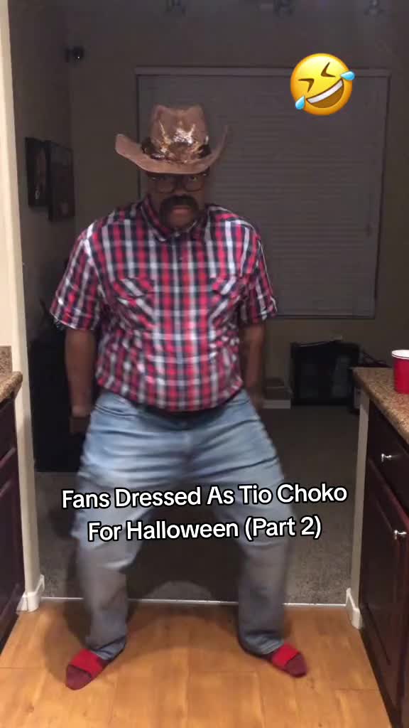 @Callmechoko