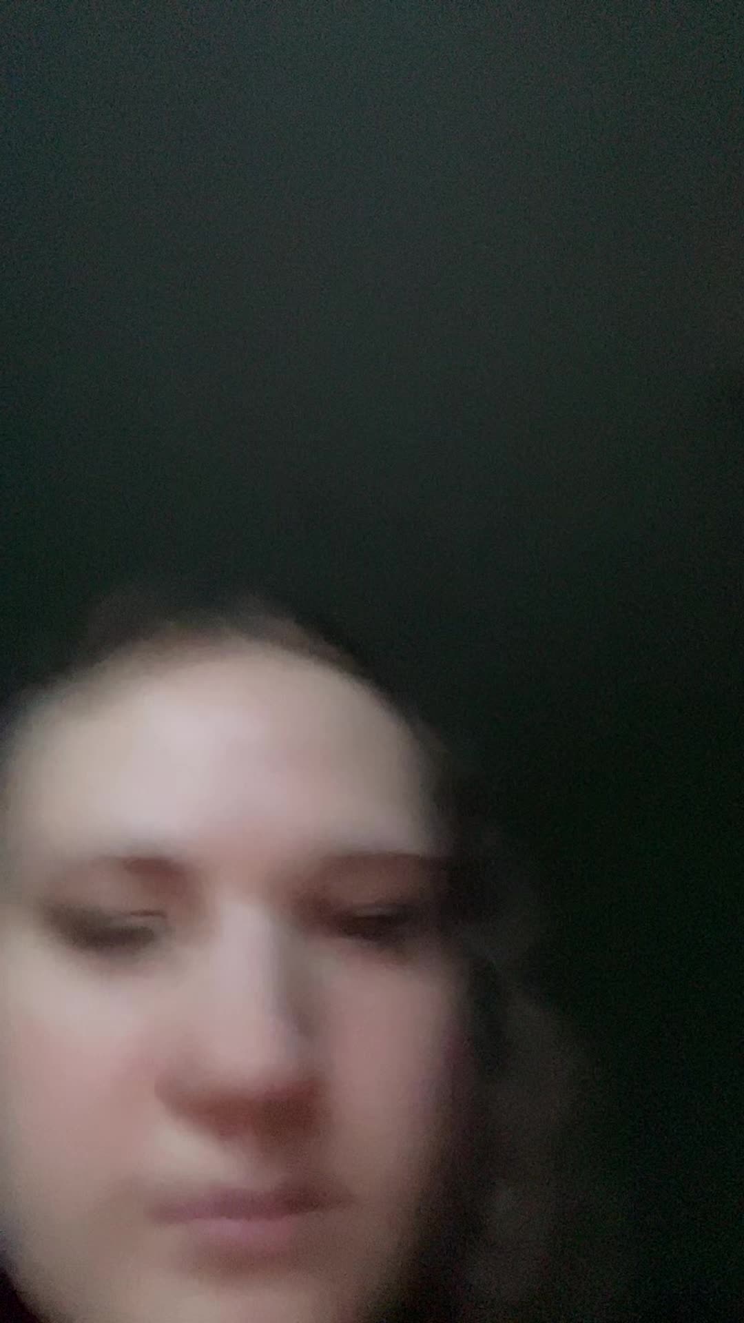 @Ava
