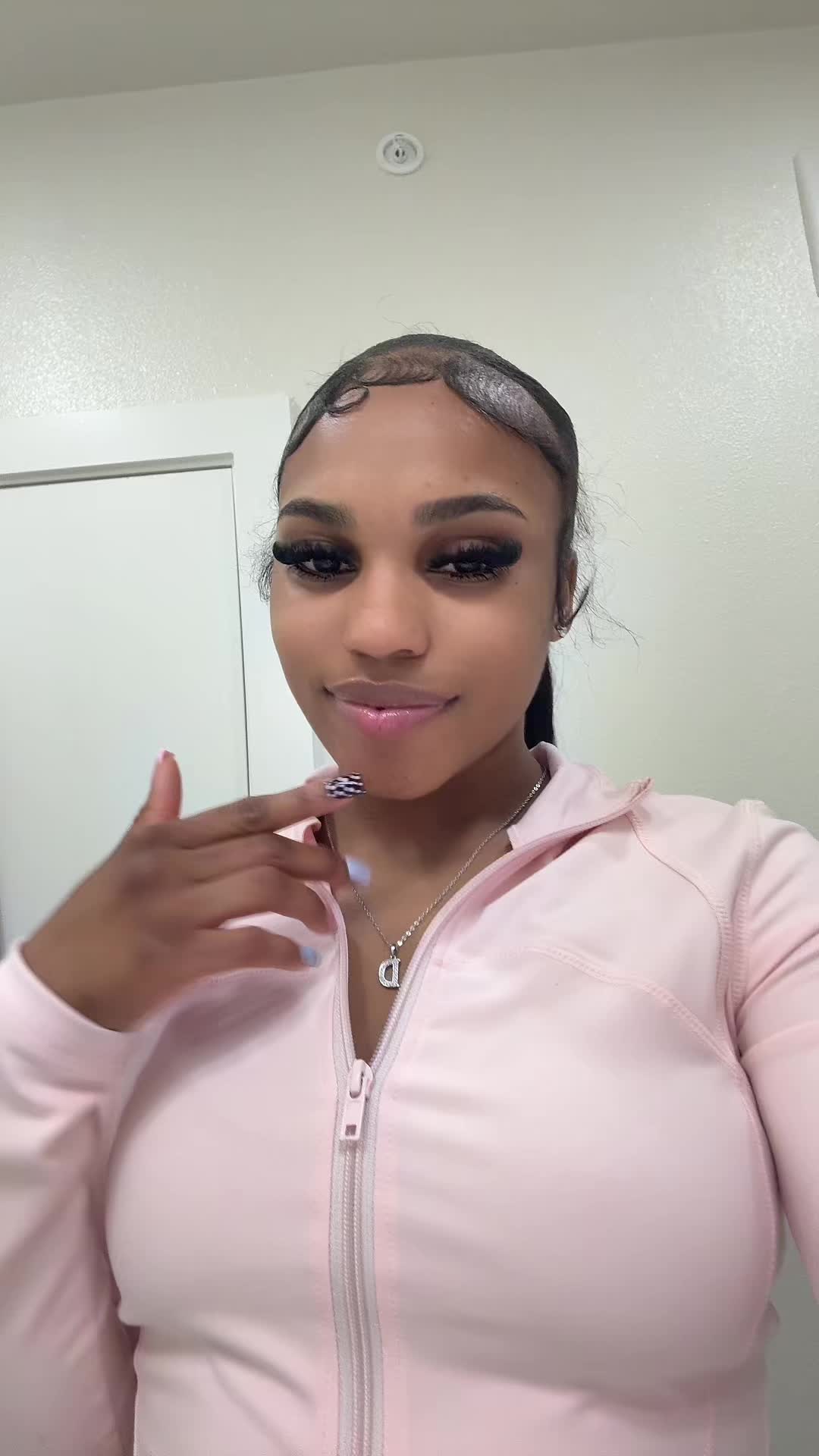@Dontamia