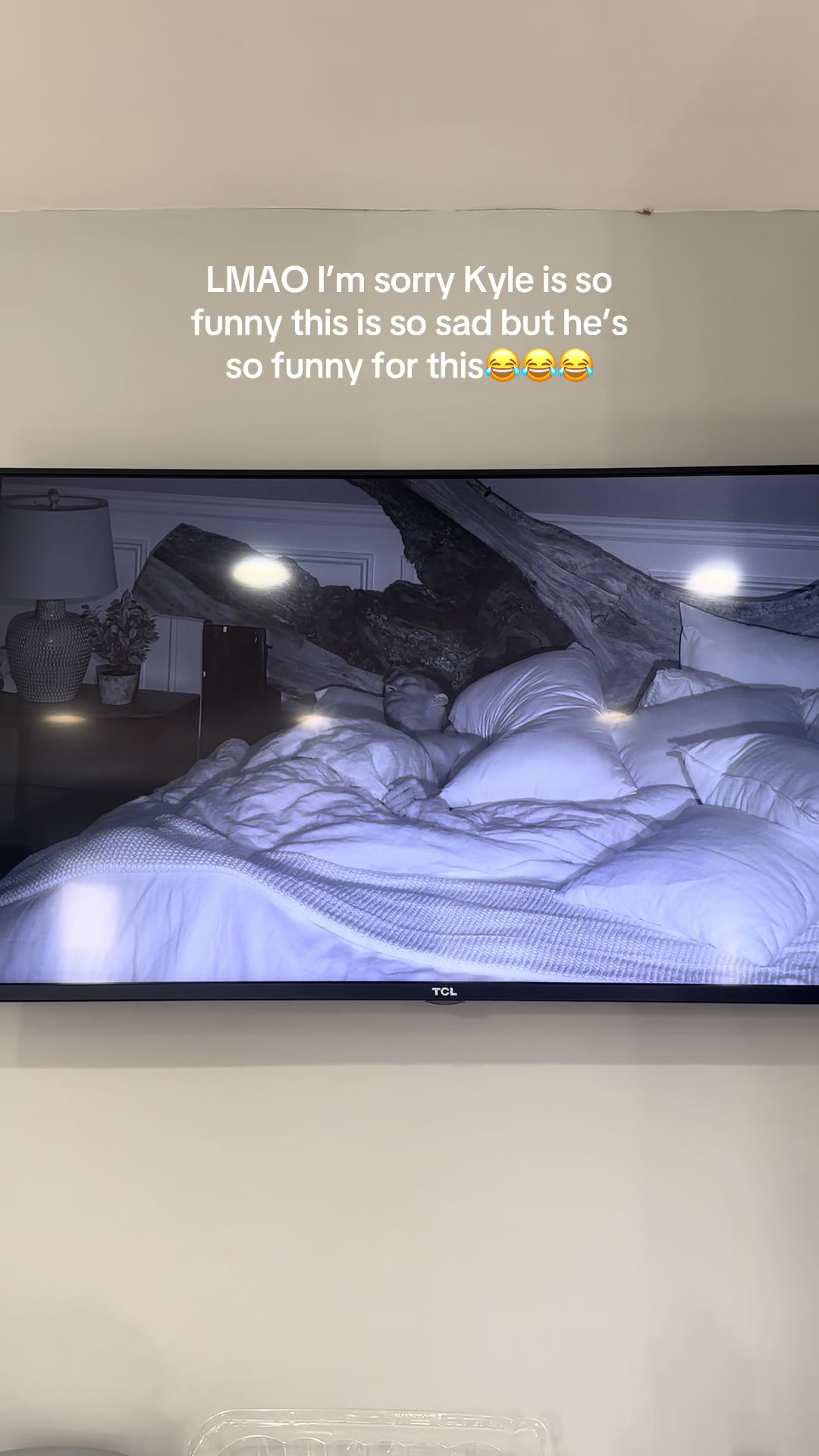 @mayalunalaughs