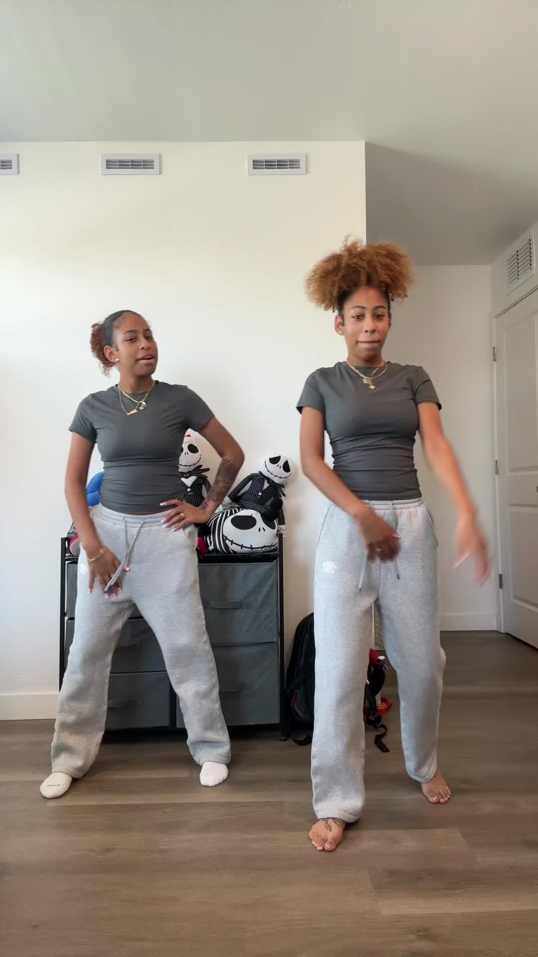 @omgzairaa