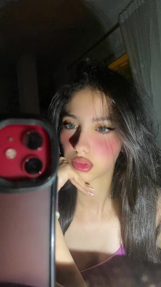 @🪬