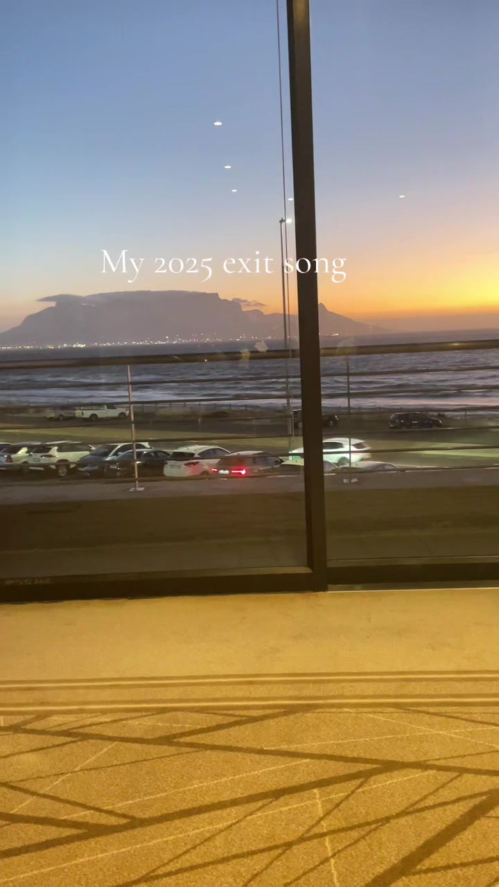 @🦋.