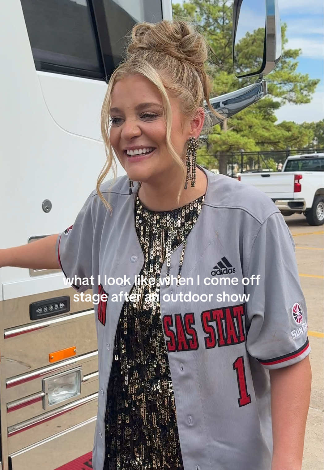 @Lauren Alaina