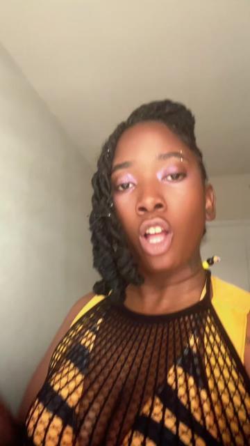 @tomboyy___