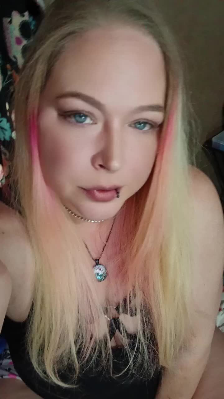 @Amy_Gemini