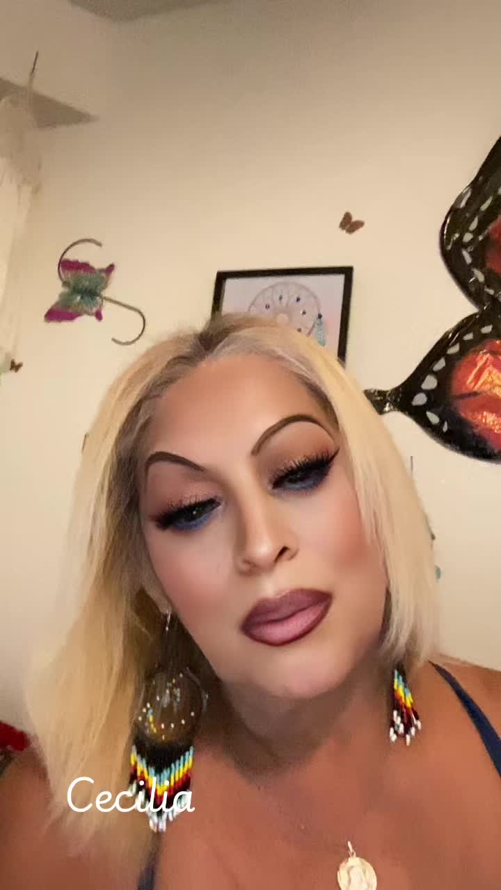 @CeciliaSheila