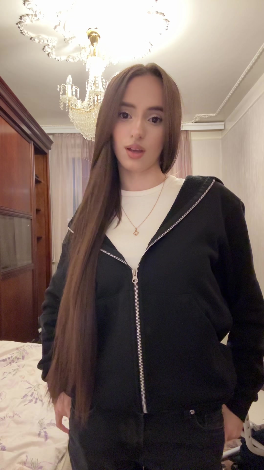 @nesvikq