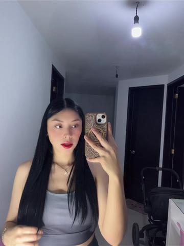 @DANI🍓