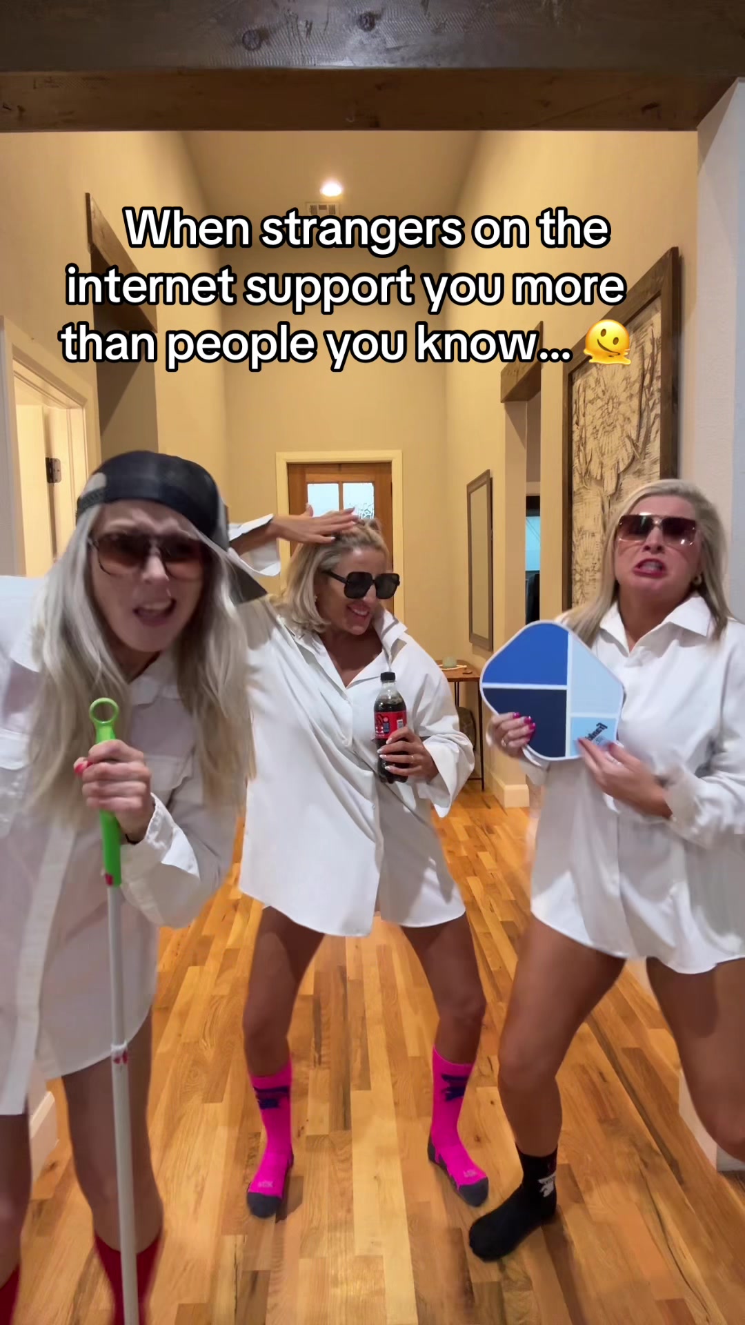 @MelindaReneeOfficial