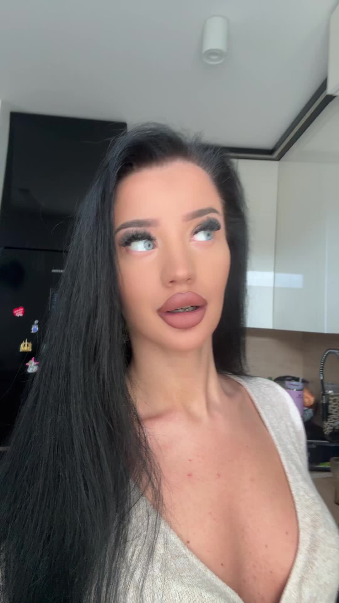 @Wiktoriaa47