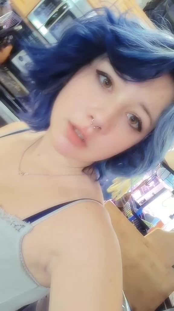 @Lilyyy