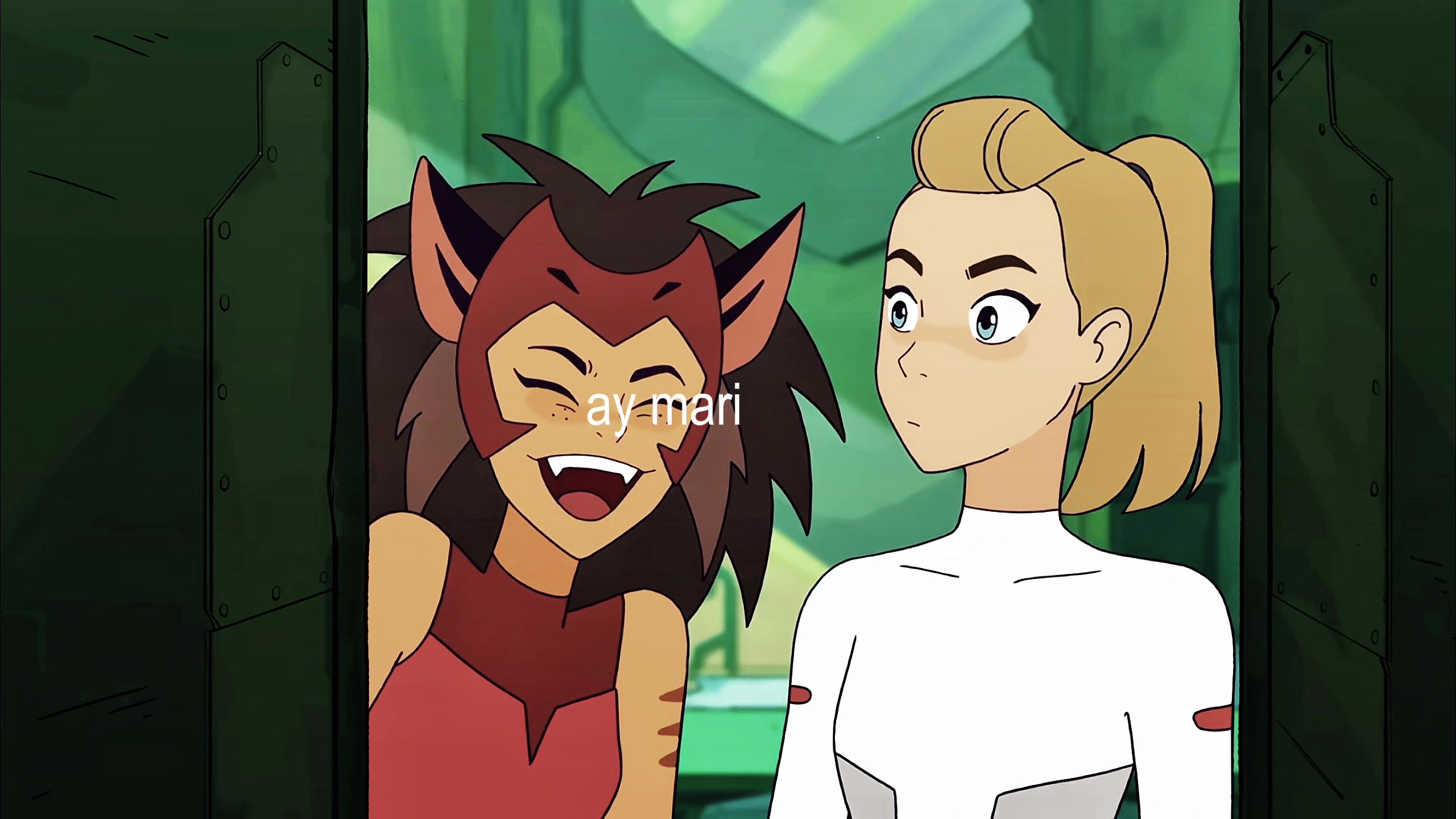 @😼