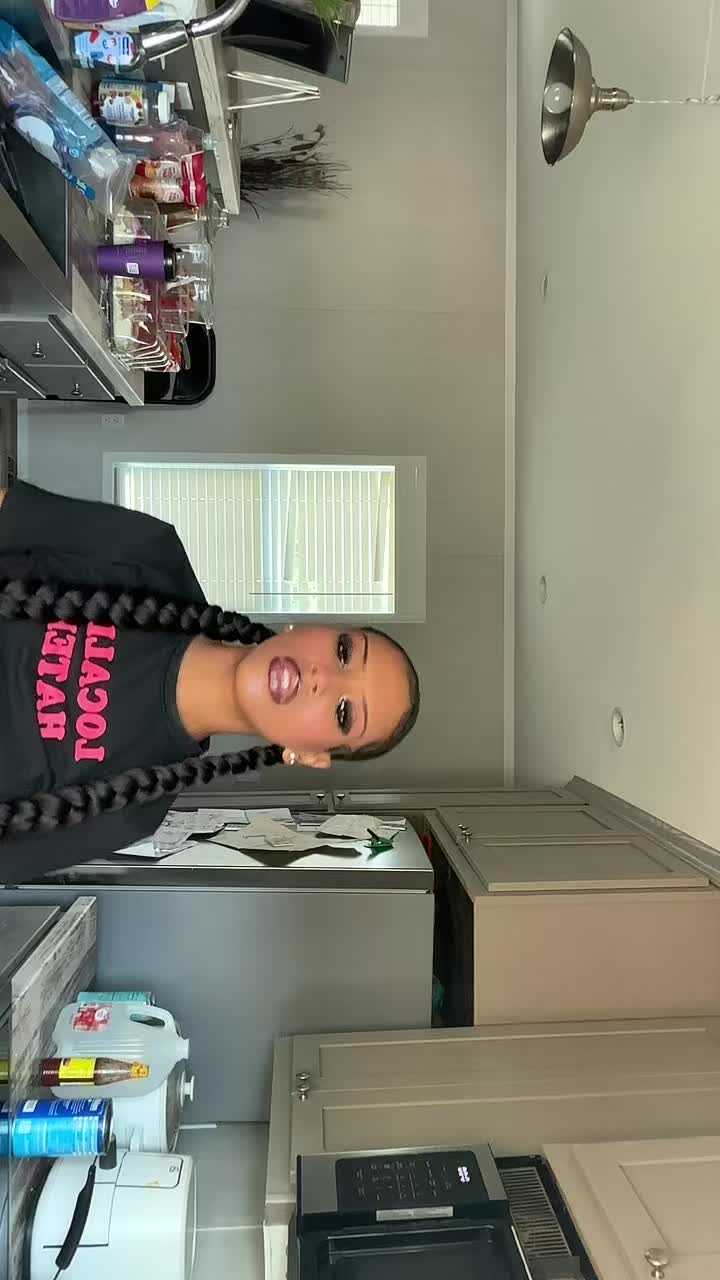 @adoreee._thesuck