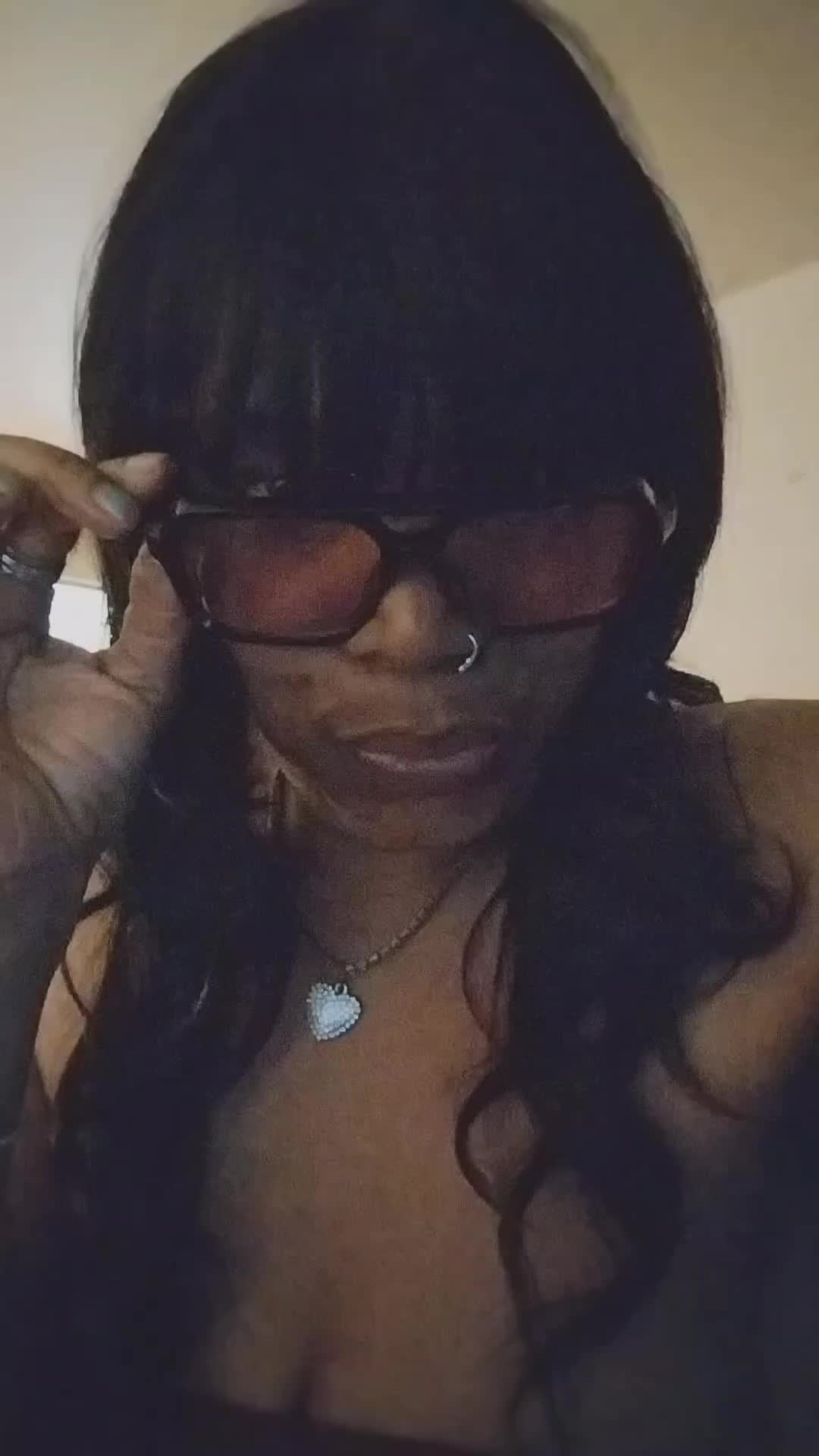 @MrsTina 💋