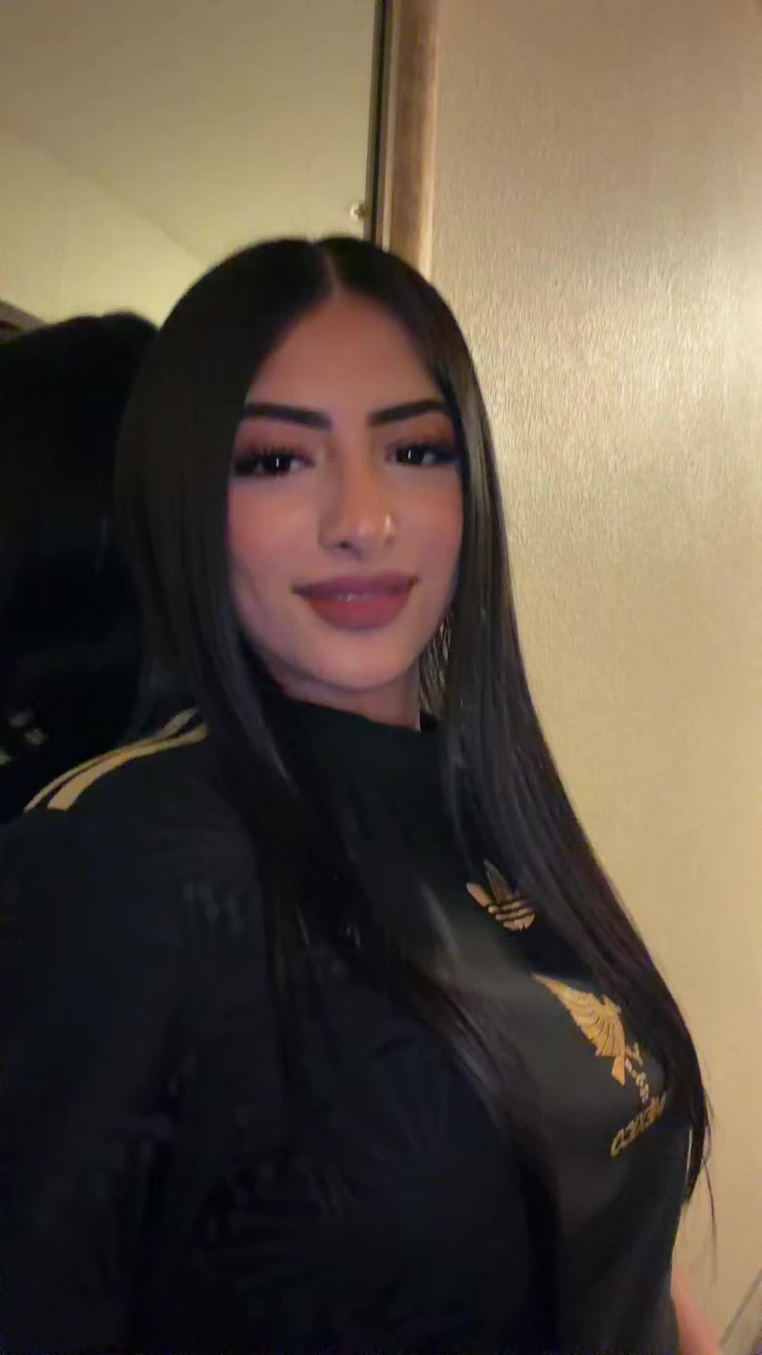 @Vanessa Navor