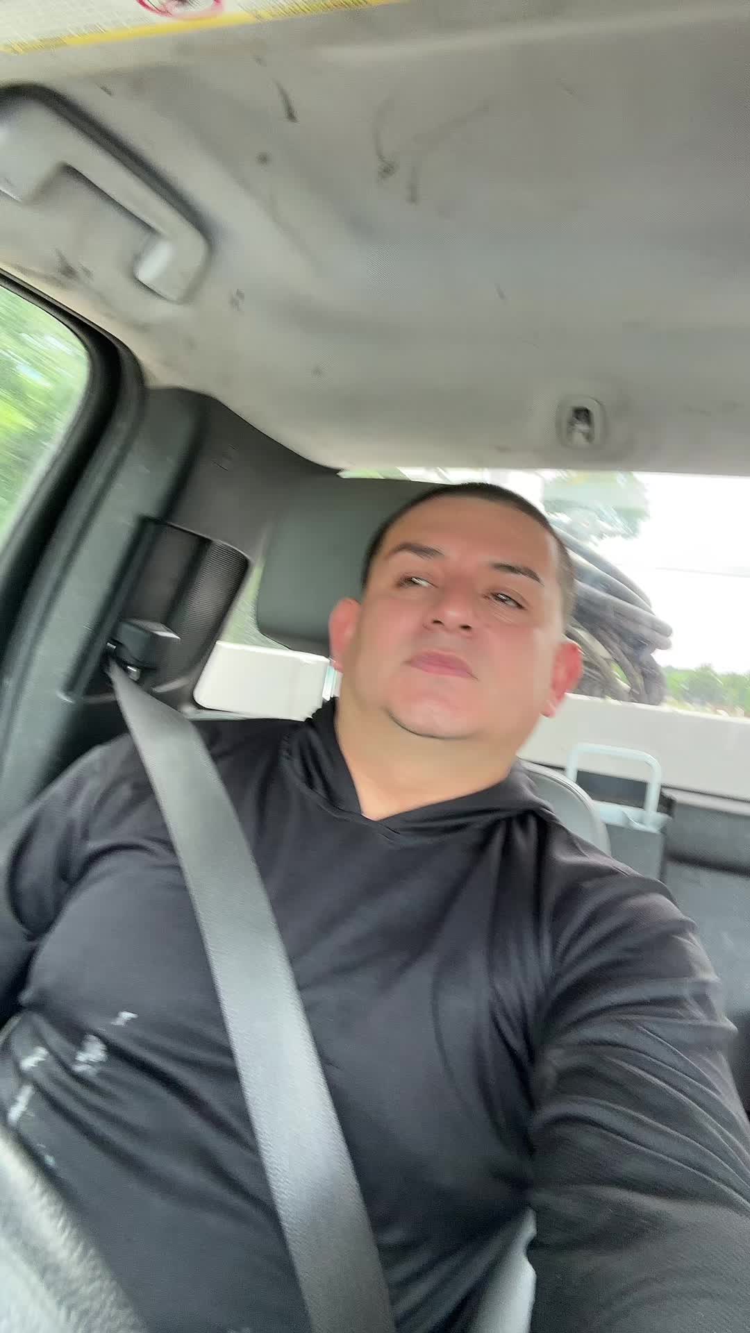 @Christian Saavedra