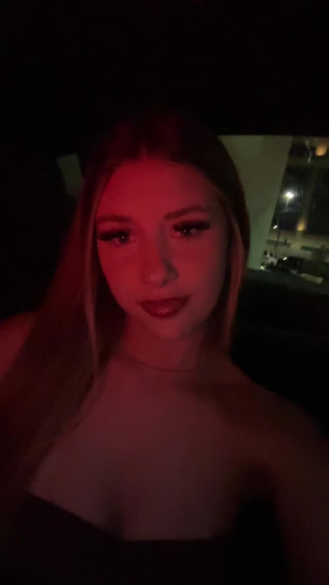 @lyns๐๐๐