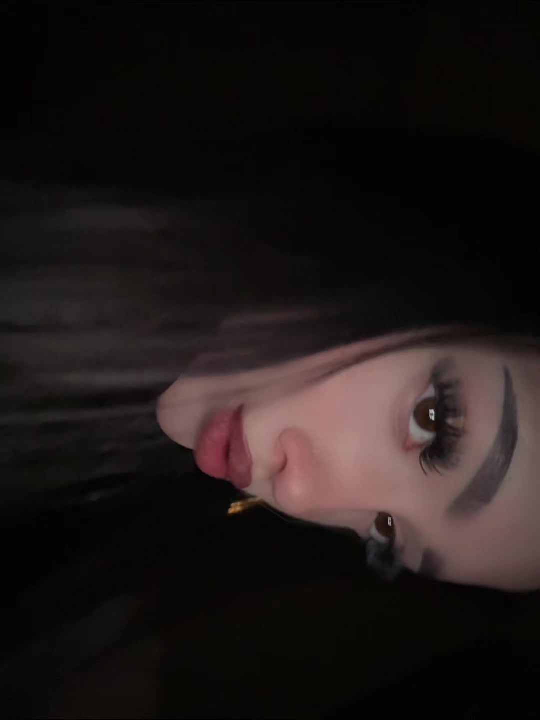 @viktorii