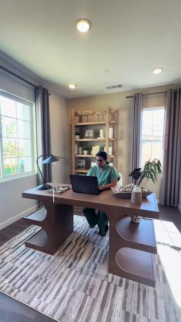 @Akta | Family Realtor®