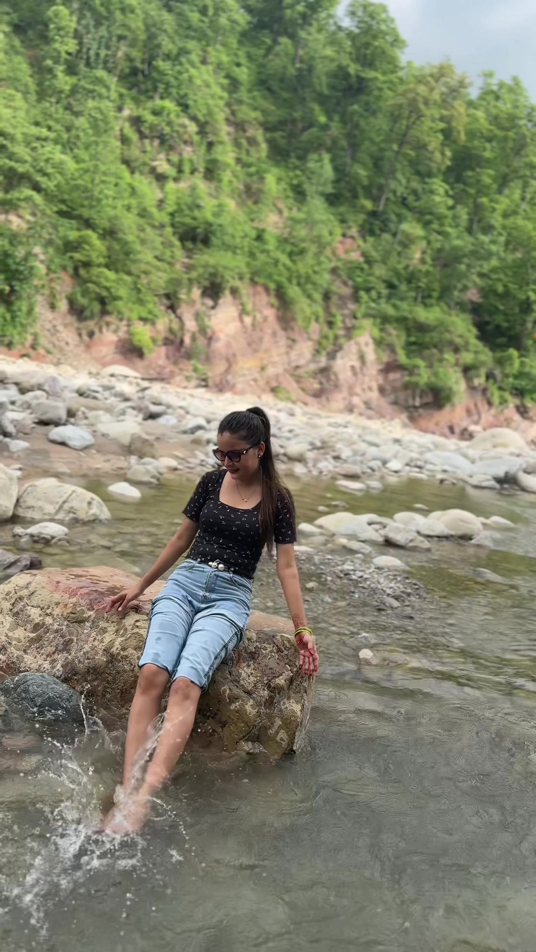 @Kamalakhatri👩&zwj;⚕️🧿🧿🪬