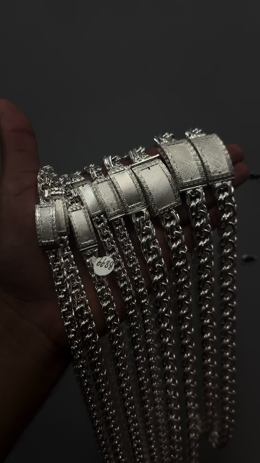 @AliJewelers
