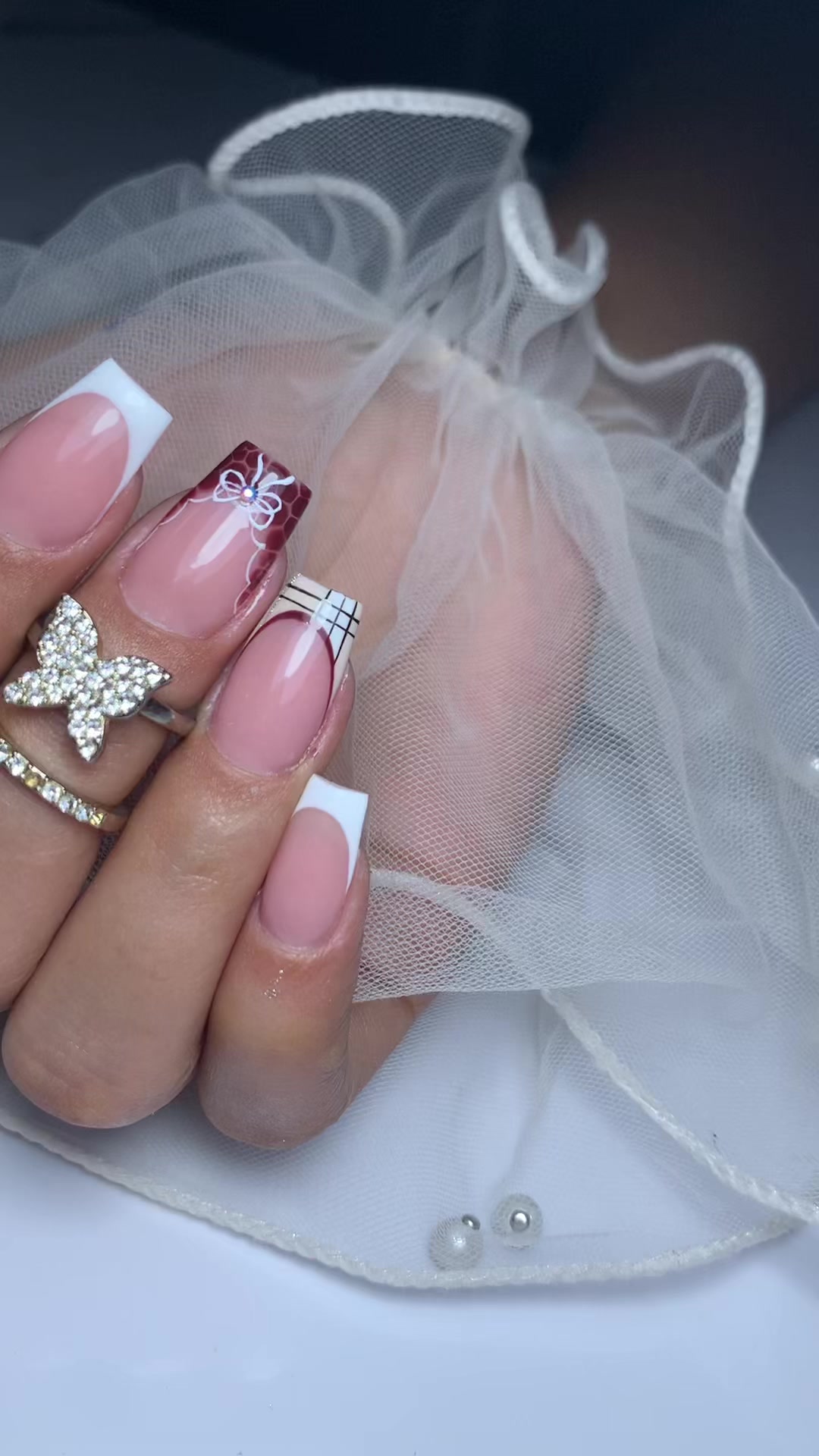@Jhey Guillén 🌸