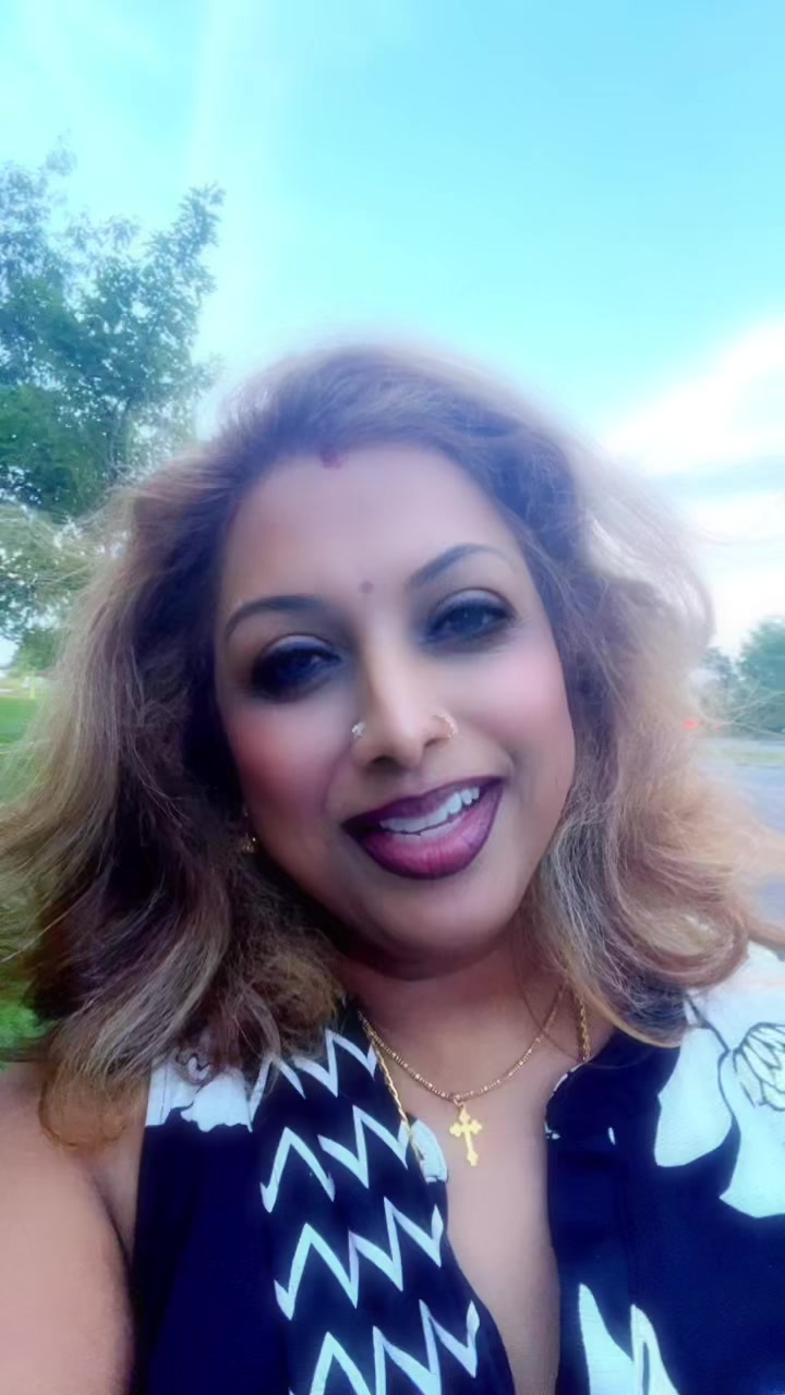 @Shobananava🇨🇦🇱🇰🇸🇬🇳🇬