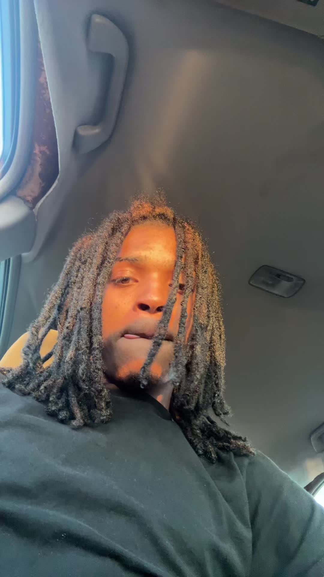 @Kb