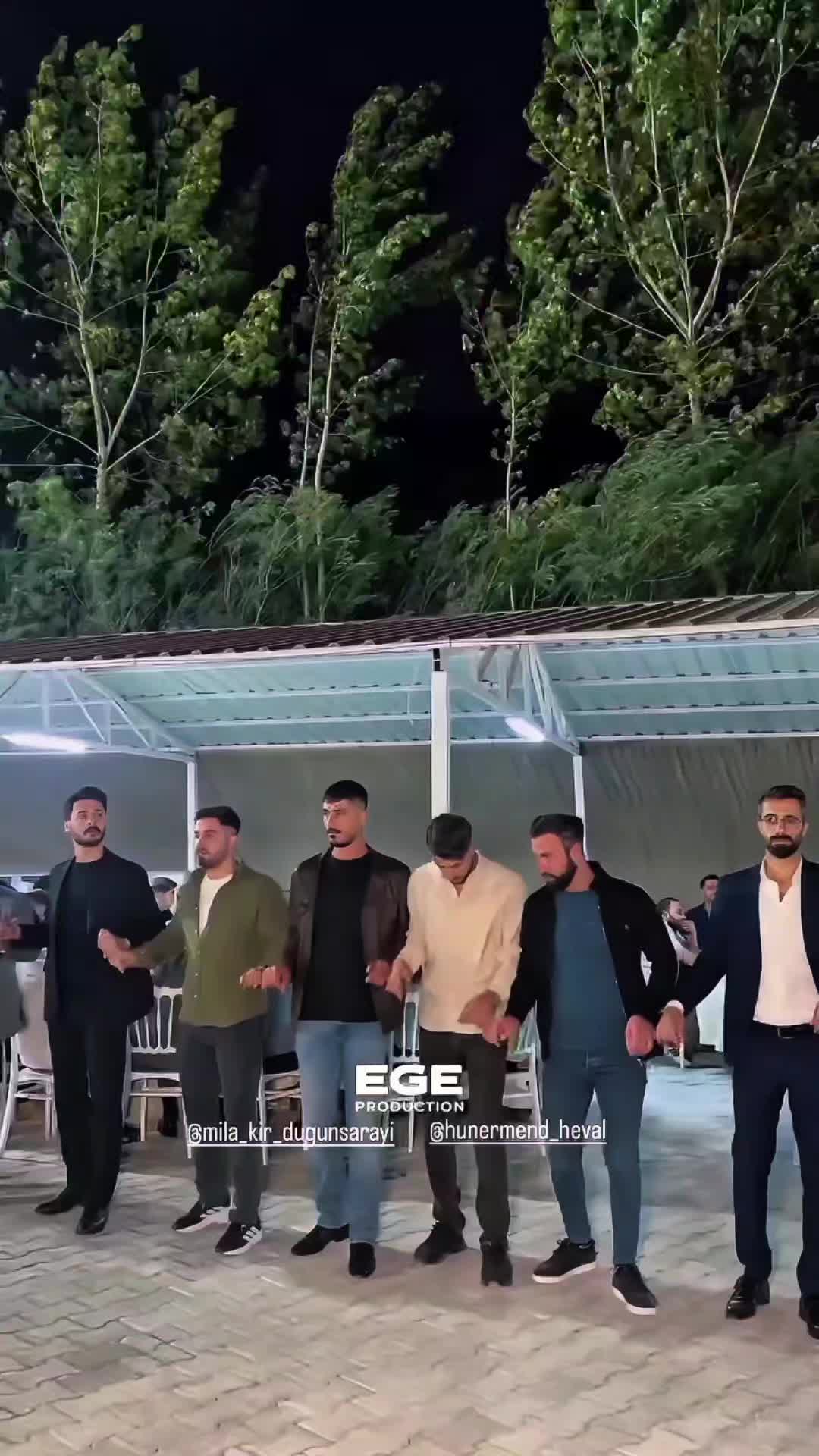 @ateş ışıldar