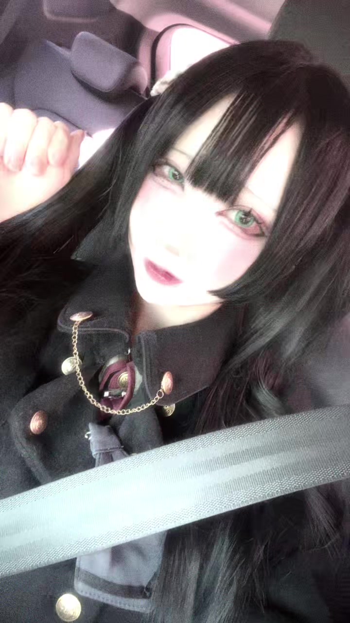 @しおしおにゃん