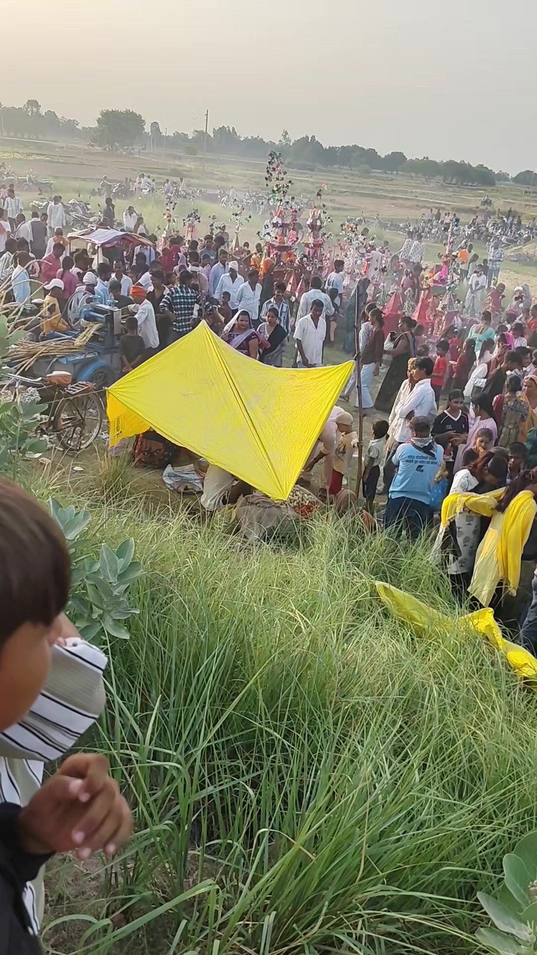 @अजय यादव