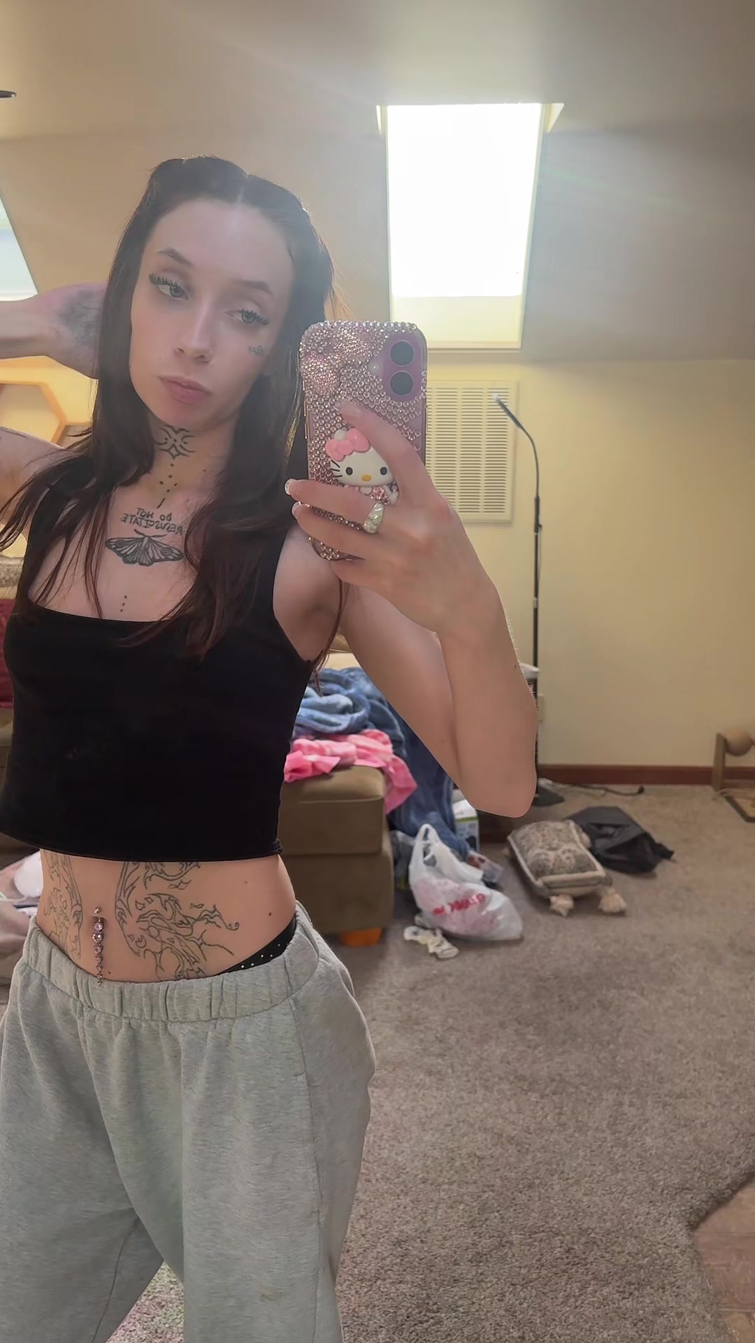 @pink.kittybrat420