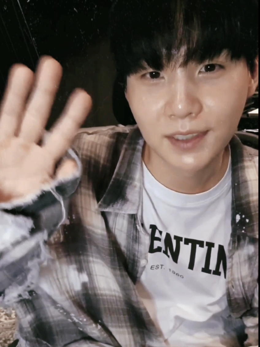 @RBYOONGI
