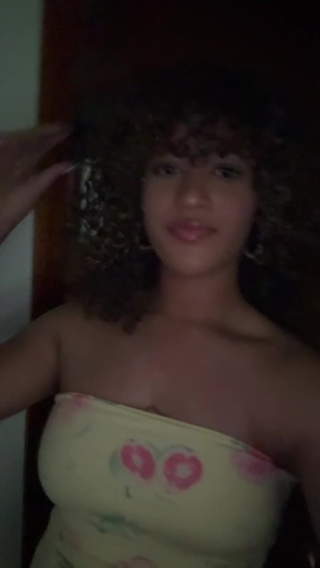 @sophia j