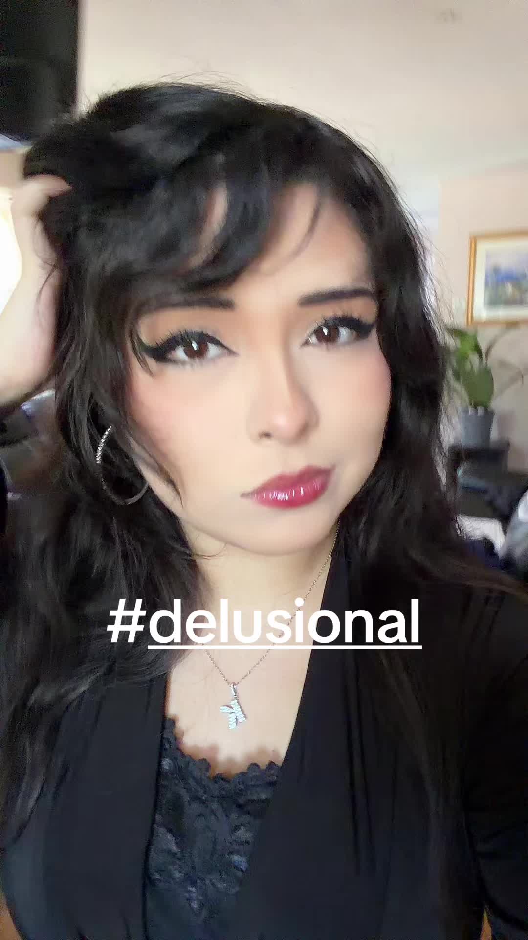 @༺ 𝓚 ༻