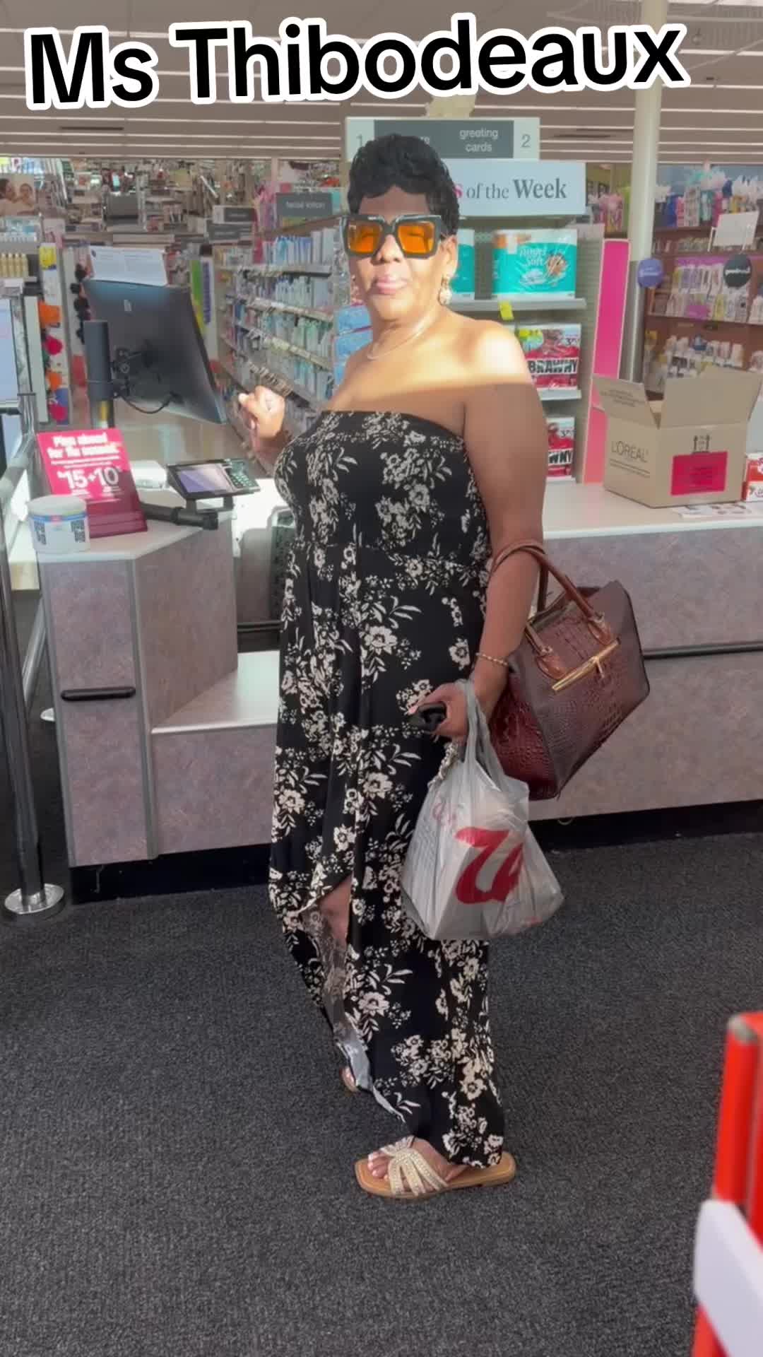 @LovelyNicole❤️