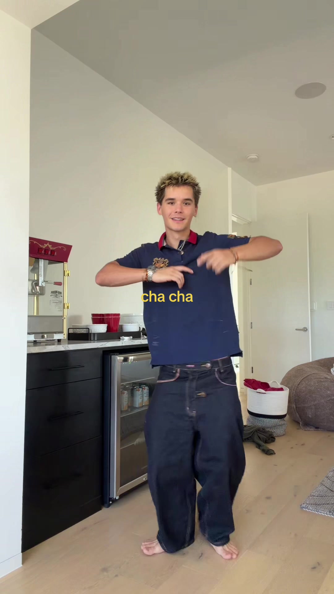 @cjvo