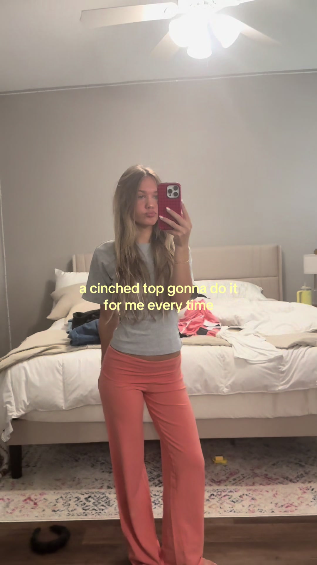 @shopchloemhollis