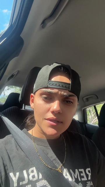 @MamaVee