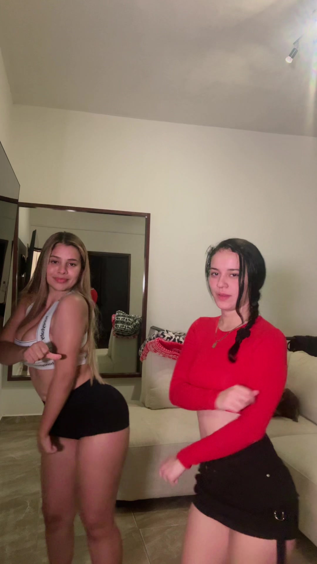 @BrasileñaCuernuda 🇧🇷