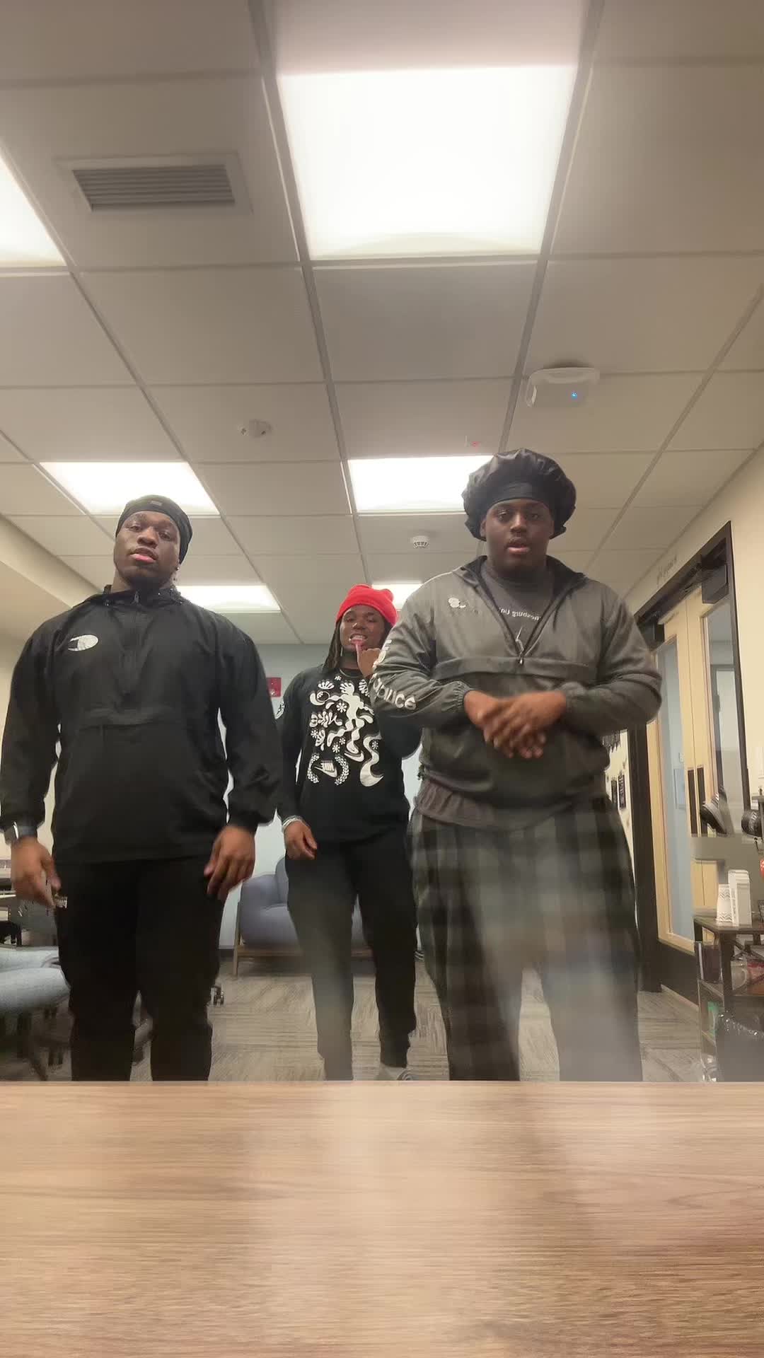 @BacknBoyz
